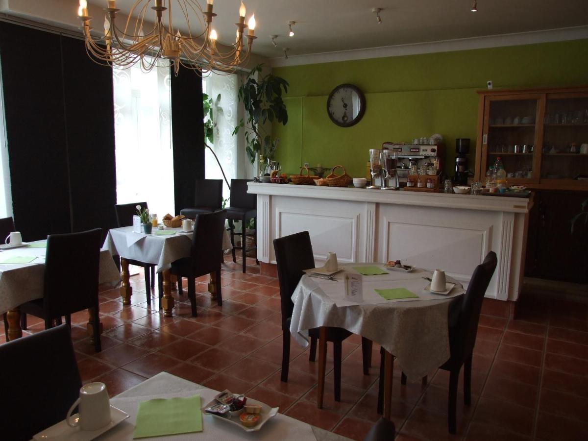 Logis Hotel L'Occitan 2 Etoiles Gaillac Buitenkant foto