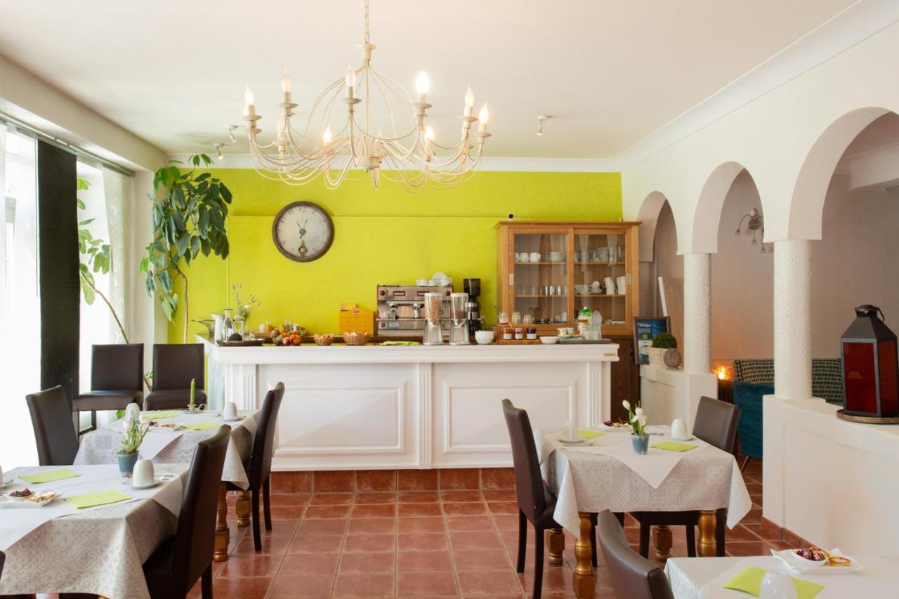 Logis Hotel L'Occitan 2 Etoiles Gaillac Buitenkant foto